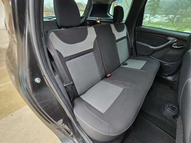 Dacia Duster 1.5dci 110к.с Топ състояние - автомобили, коли, обяви за нови и употребявани 13