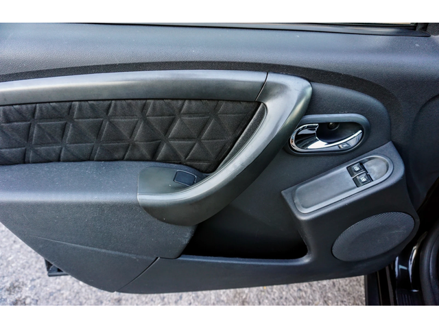 Dacia Duster 1.6I GPL LAUREATE - автомобили, коли, обяви за нови и употребявани 4