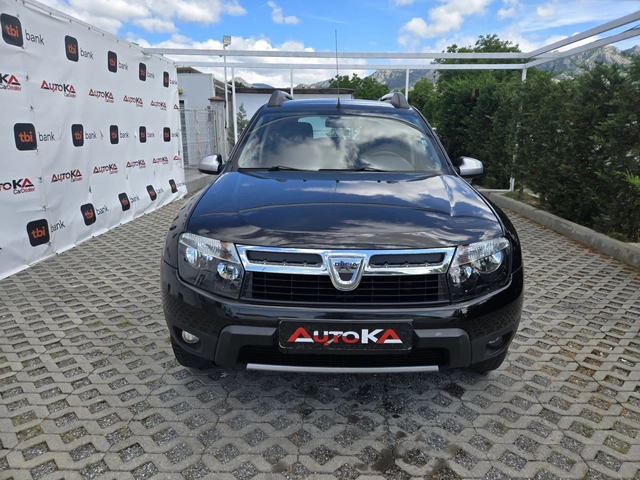 Dacia Duster 1.6i-105кс= ФАБРИЧНА ГАЗ= КЛИМАТИК= EURO 5B - автомобили, коли, обяви за нови и употребявани 0