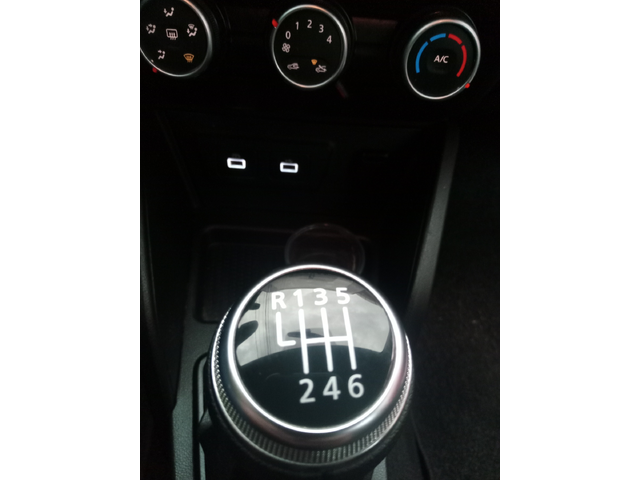 Dacia Duster TCe 100 - G 4x2 - автомобили, коли, обяви за нови и употребявани 13