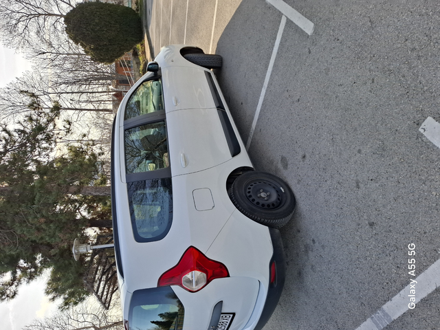 Dacia Lodgy, 2012 г., 197789 км, 90 к.с. - автомобили, коли, обяви за нови и употребявани 12
