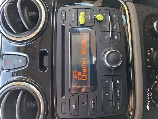 Dacia Lodgy, 2012 г., 197789 км, 90 к.с. - автомобили, коли, обяви за нови и употребявани 16