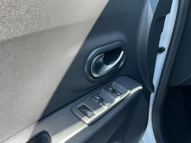 Dacia Lodgy 1.5 dCi Comfort - автомобили, коли, обяви за нови и употребявани 10