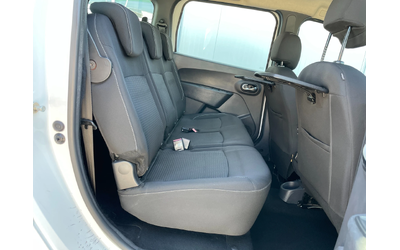 Dacia Lodgy 1.5 dCi Comfort - автомобили, коли, обяви за нови и употребявани 8