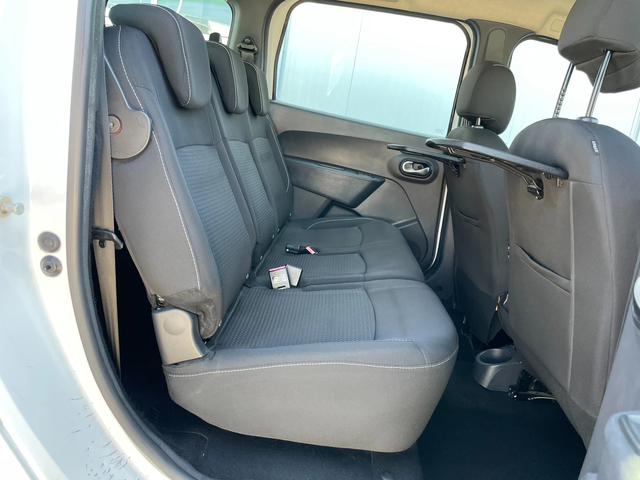 Dacia Lodgy 1.5 dCi Comfort - автомобили, коли, обяви за нови и употребявани 8