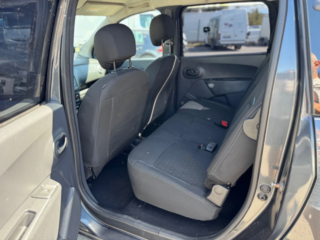 Dacia Lodgy 1.5dCI-110-7места-EURO6-STEPWAY - автомобили, коли, обяви за нови и употребявани 8