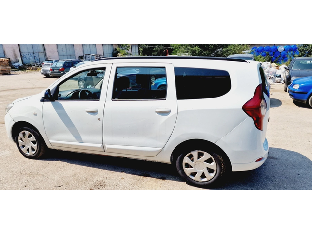 Dacia Lodgy 1.5dci САМО НА ЧАСТИ - автомобили, коли, обяви за нови и употребявани 3