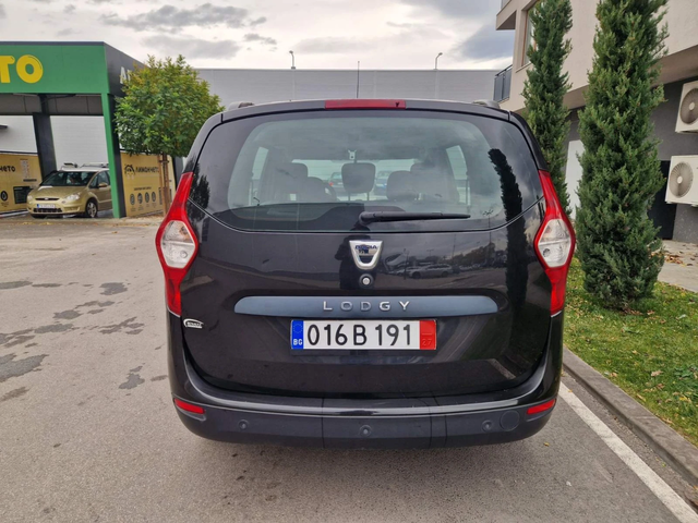 Dacia Lodgy 1.5 / 90 к. с. НАВИГАЦИЯ - автомобили, коли, обяви за нови и употребявани 4