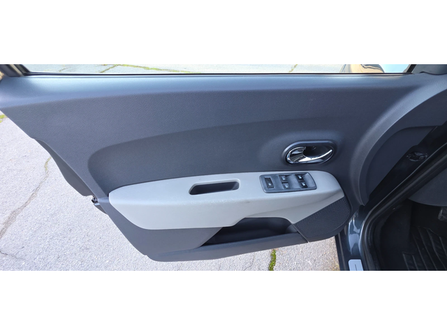 Dacia Lodgy 1.6i 82k.c EURO 5B ITALIA - автомобили, коли, обяви за нови и употребявани 7