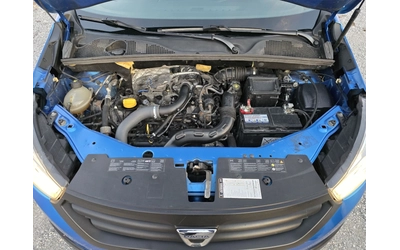 Dacia Lodgy STEPWAY 1.2 i 115 К.С. НАВИ / КЛИМА / 7 МЕСТНА - автомобили, коли, обяви за нови и употребявани 16