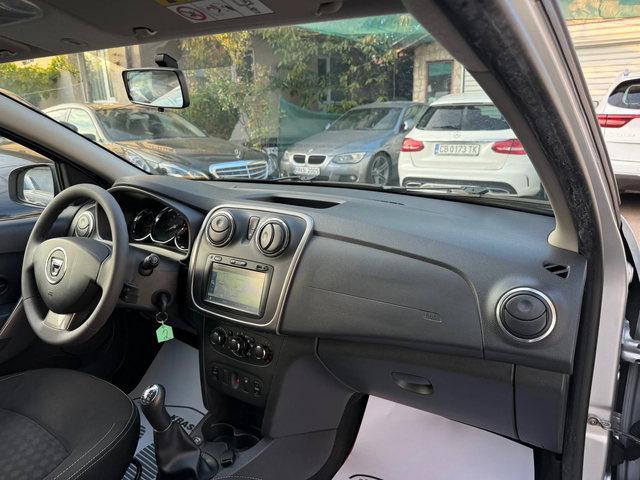 Dacia Logan MCV 0.9TCE ГАЗОВ ИНЖЕКЦИОН NAVI - автомобили, коли, обяви за нови и употребявани 11