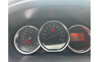 Dacia Logan 1.5 навигация - автомобили, коли, обяви за нови и употребявани 10