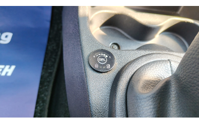 Dacia Sandero 1.2I - автомобили, коли, обяви за нови и употребявани 11
