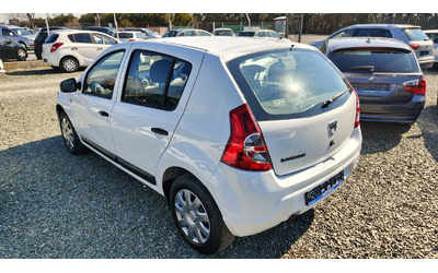 dacia-sandero-1-2i - 4
