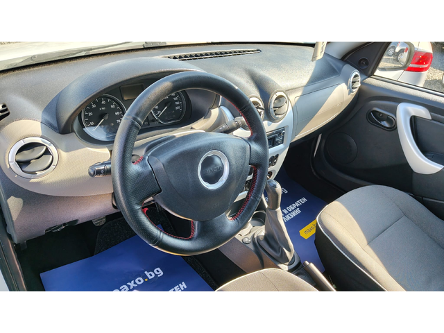 Dacia Sandero 1.2I - автомобили, коли, обяви за нови и употребявани 6