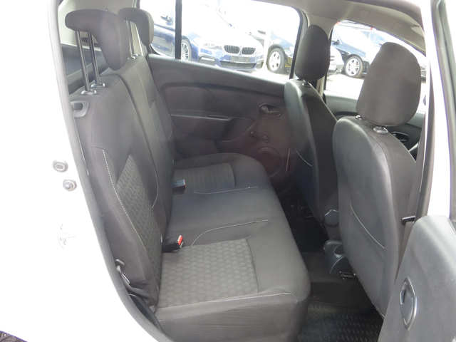 Dacia Sandero 1, 5 DCI N1 Euro VIb - автомобили, коли, обяви за нови и употребявани 12