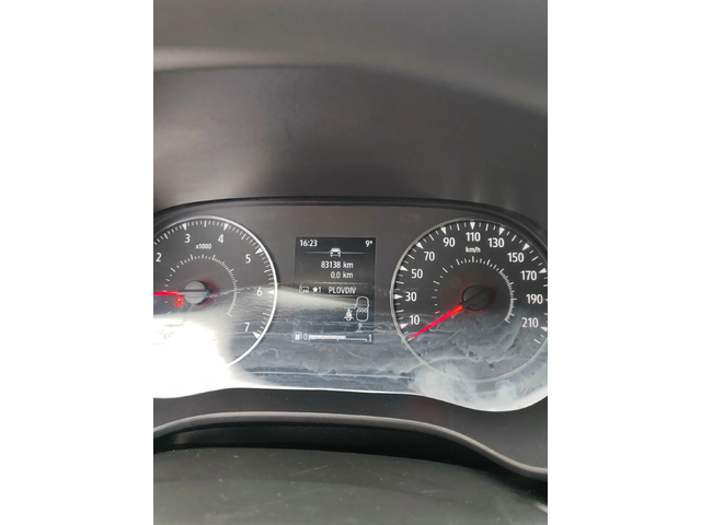 Dacia Sandero 1.0, 66к.с. - автомобили, коли, обяви за нови и употребявани 11