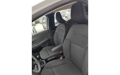 Dacia Sandero 1.0, 66к.с. - автомобили, коли, обяви за нови и употребявани 8