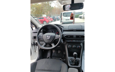 Dacia Sandero 1.0, 66к.с. - автомобили, коли, обяви за нови и употребявани 9