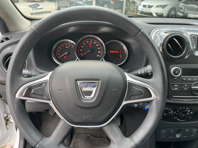 Dacia Sandero TCE 100 k.c + ГАЗ - автомобили, коли, обяви за нови и употребявани 13