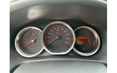 Dacia Sandero TCE 100 k.c + ГАЗ - автомобили, коли, обяви за нови и употребявани 14