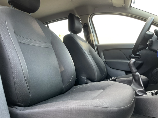 Dacia Sandero TCE 100 k.c + ГАЗ - автомобили, коли, обяви за нови и употребявани 9