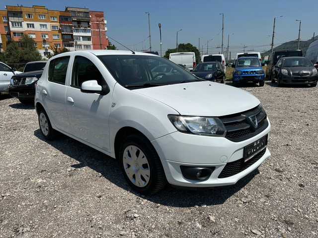 Dacia Sandero 1.5dci 75kc KLIMA ITALIA - автомобили, коли, обяви за нови и употребявани 6