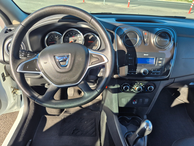 Dacia Sandero LAUREATE 1.5D-M/T - автомобили, коли, обяви за нови и употребявани 13