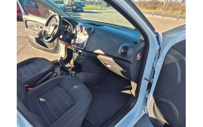 Dacia Sandero LAUREATE 1.5D-M/T - автомобили, коли, обяви за нови и употребявани 8