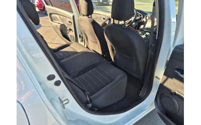 Dacia Sandero LAUREATE 1.5D-M/T - автомобили, коли, обяви за нови и употребявани 9