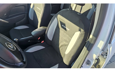 Dacia Sandero 1.5DCI---NAVI--- - автомобили, коли, обяви за нови и употребявани 8