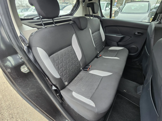 Dacia Sandero Stepway 1.5d 90к.с - автомобили, коли, обяви за нови и употребявани 13