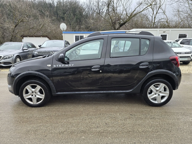 Dacia Sandero Stepway 1.5d 90к.с - автомобили, коли, обяви за нови и употребявани 6
