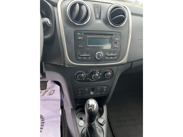 Dacia Sandero 0.9i-90-GAS-ITALIA - автомобили, коли, обяви за нови и употребявани 12