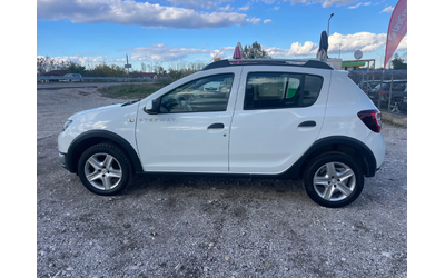 Dacia Sandero STEPWAY-0.9TCE-90-ITALIA - автомобили, коли, обяви за нови и употребявани 11