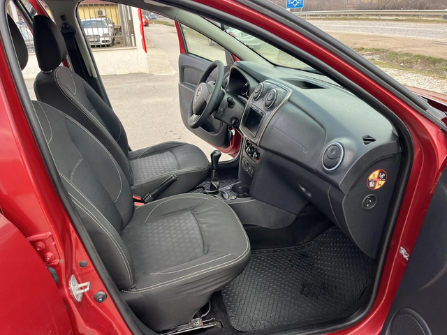 Dacia Sandero 1.2I 75кс. LPG EURO 5B NAVI КЛИМАТИК ВНОС ИТАЛИЯ - автомобили, коли, обяви за нови и употребявани 10