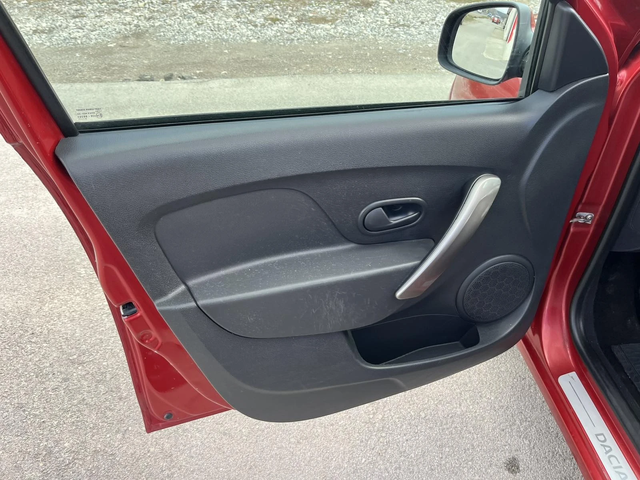 Dacia Sandero 1.2I 75кс. LPG EURO 5B NAVI КЛИМАТИК ВНОС ИТАЛИЯ - автомобили, коли, обяви за нови и употребявани 6