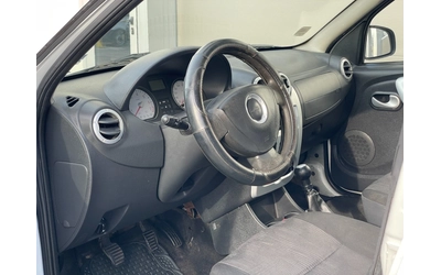 Dacia Sandero 1.4 - автомобили, коли, обяви за нови и употребявани 8