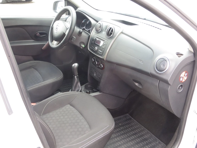 Dacia Sandero 1, 5 DCI N1 Euro VIb - автомобили, коли, обяви за нови и употребявани 13