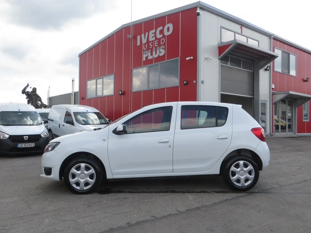 Dacia Sandero 1, 5 DCI N1 Euro VIb - автомобили, коли, обяви за нови и употребявани 1