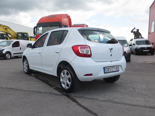 Dacia Sandero 1, 5 DCI N1 Euro VIb - автомобили, коли, обяви за нови и употребявани 2