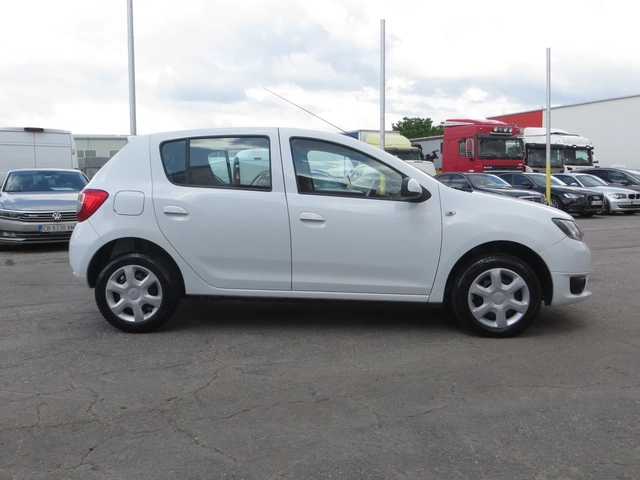 Dacia Sandero 1, 5 DCI N1 Euro VIb - автомобили, коли, обяви за нови и употребявани 4