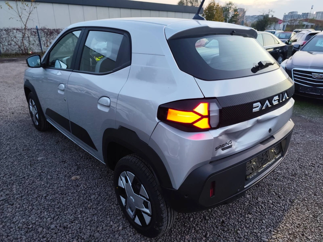 Dacia Spring Expression - автомобили, коли, обяви за нови и употребявани 3