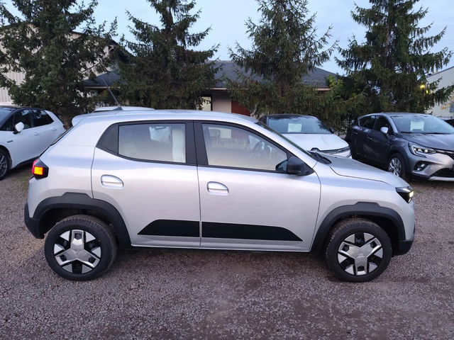 Dacia Spring Expression - автомобили, коли, обяви за нови и употребявани 6