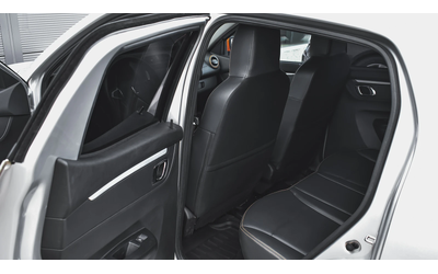 Dacia Spring Comfort Plus - автомобили, коли, обяви за нови и употребявани 8