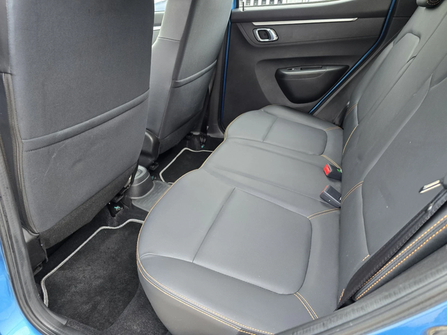 Dacia Spring Comfort Plus 45CCS Гаранция Лизинг - автомобили, коли, обяви за нови и употребявани 11