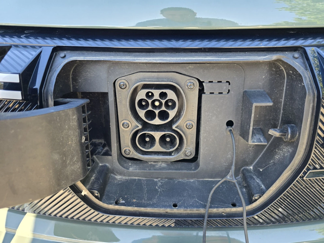 Dacia Spring Expression 45 CCS Гаранция Лизинг - автомобили, коли, обяви за нови и употребявани 13