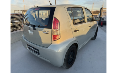 daihatsu-sirion-1-0benzin-2008g-70k-s-rachka-top-sastoyanie - 3