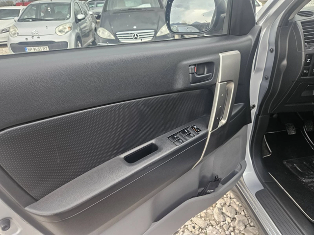 Daihatsu Terios 1.5* фабрична газ * - автомобили, коли, обяви за нови и употребявани 10