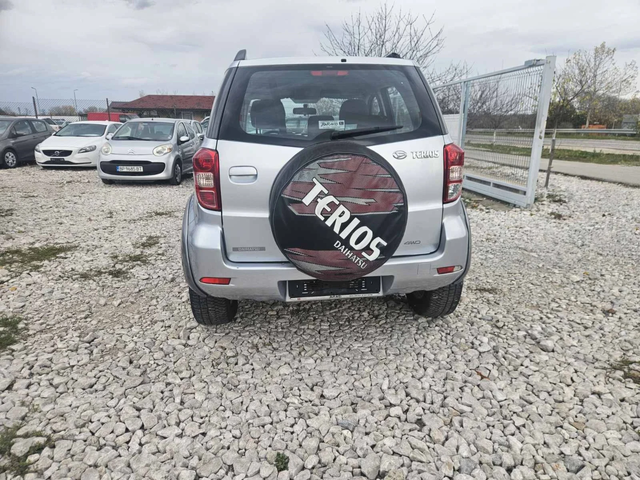 Daihatsu Terios 1.5* фабрична газ * - автомобили, коли, обяви за нови и употребявани 6